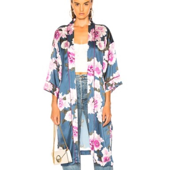 Fleur du Mal Silk Robe